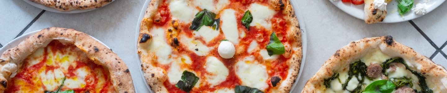 Pizzeria Cecini Ferrara Ordina Online A Domicilio Just Eat