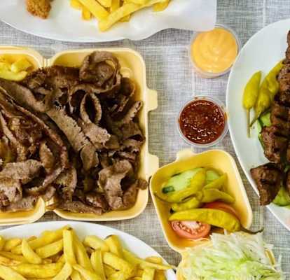 Pond Fish & Chips & Kebab - Surrey - Fish & Chips