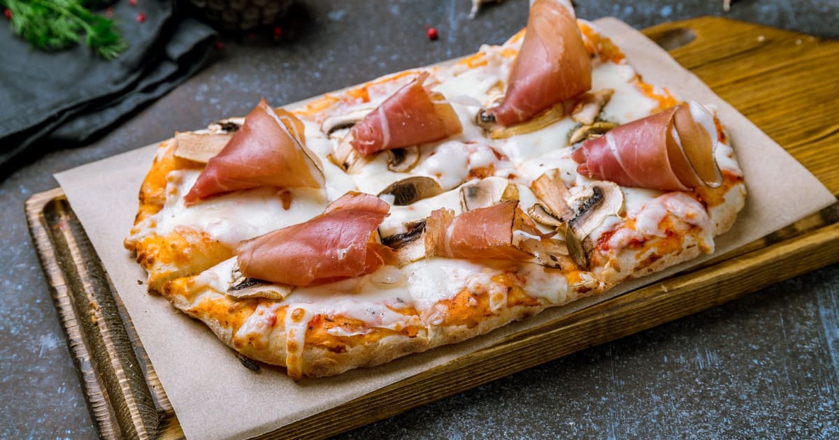 Pinsa32 Monteverde restaurant menu in Roma Order from Just Eat