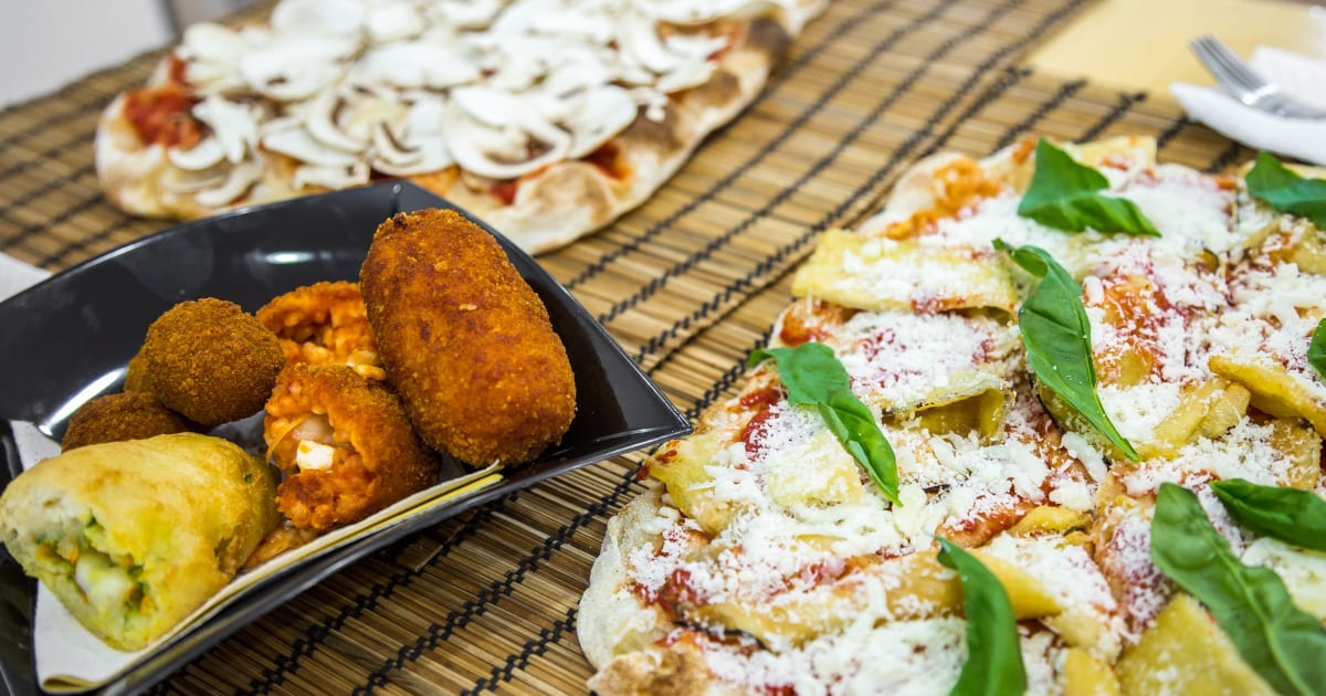 Pizza Spartaco Pinsa Romana restaurant menu in Roma Order from Just Eat