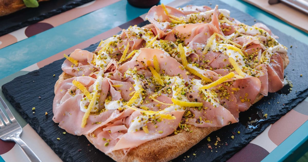 Lievita La Pinsa restaurant menu in Francavilla al Mare Order from