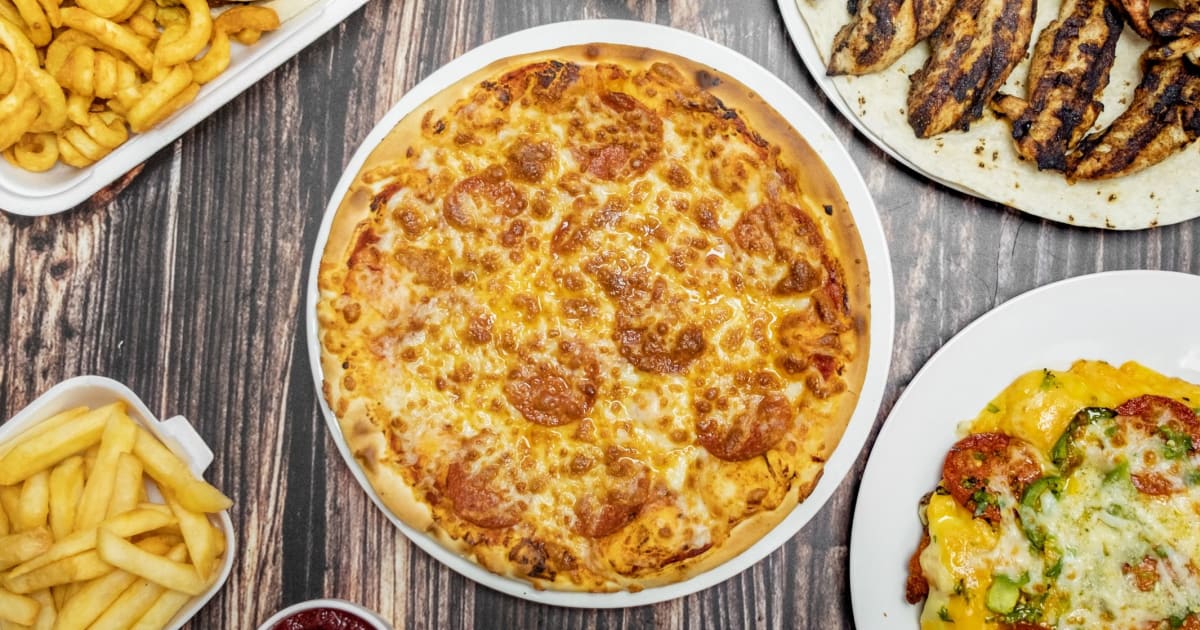 Express Pizzeria in STOCKTONONTEES Order from Just Eat