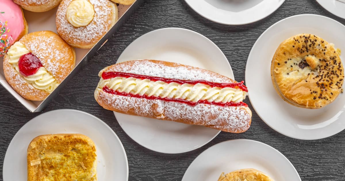 White bakery hot sale just eat