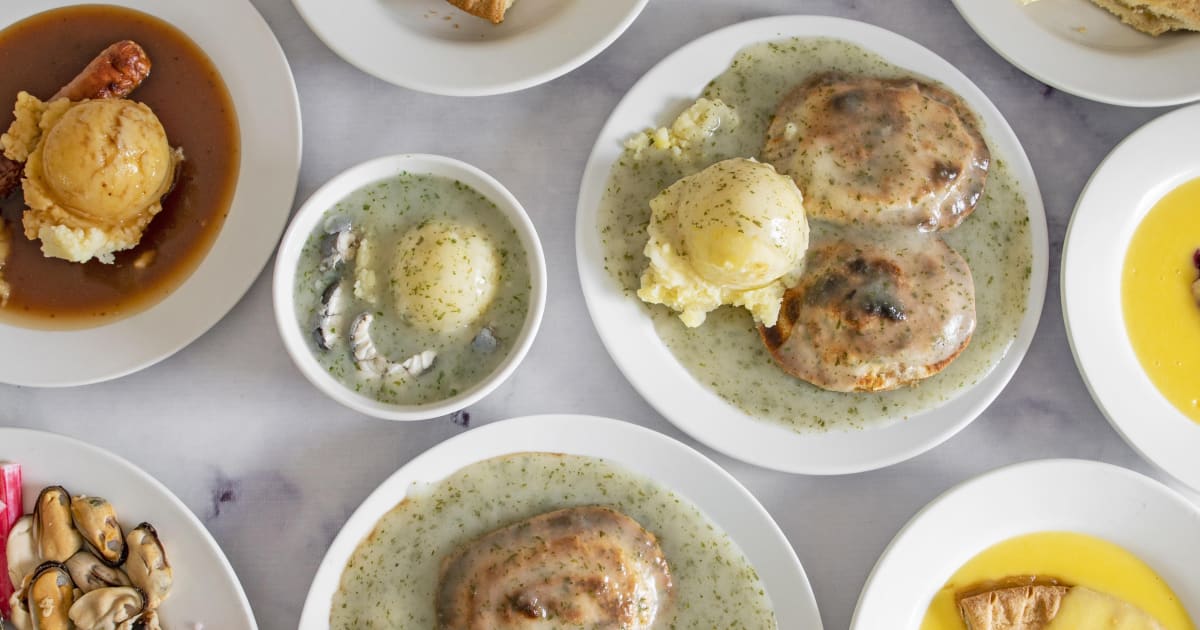 The Heath Pie and Mash Shop & Seafood in Dagenham Restaurant reviews