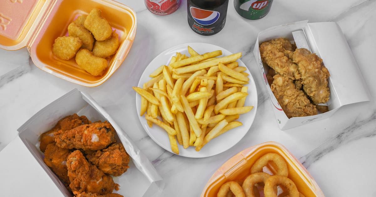 Dallas Chicken Pizza Loughborough restaurant menu in
