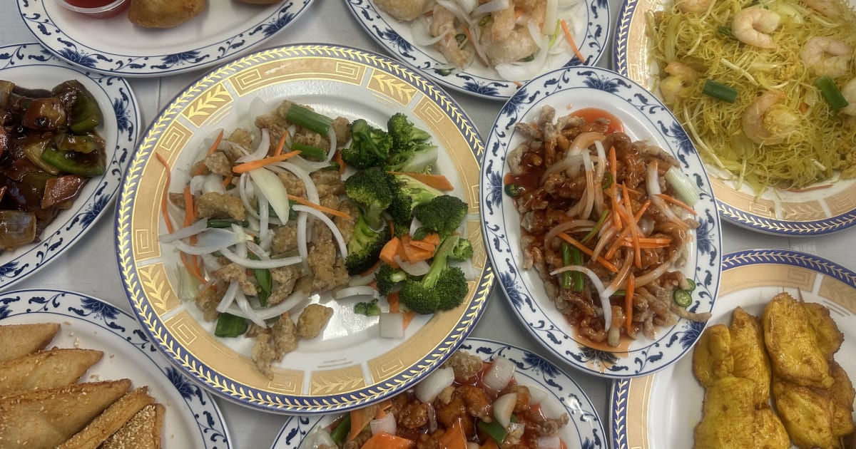 Great wall shop just eat
