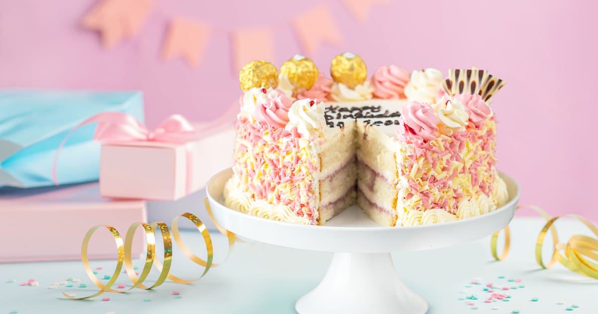 Cake sales box cakes