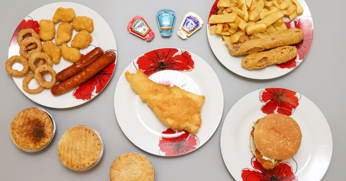 Lee's Fish & Chips restaurant menu in Devizes - Order from Just Eat