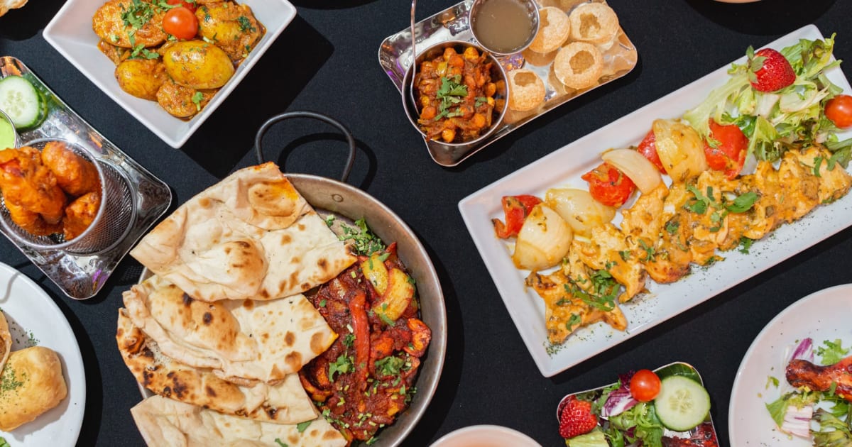 Just eat spice lounge top