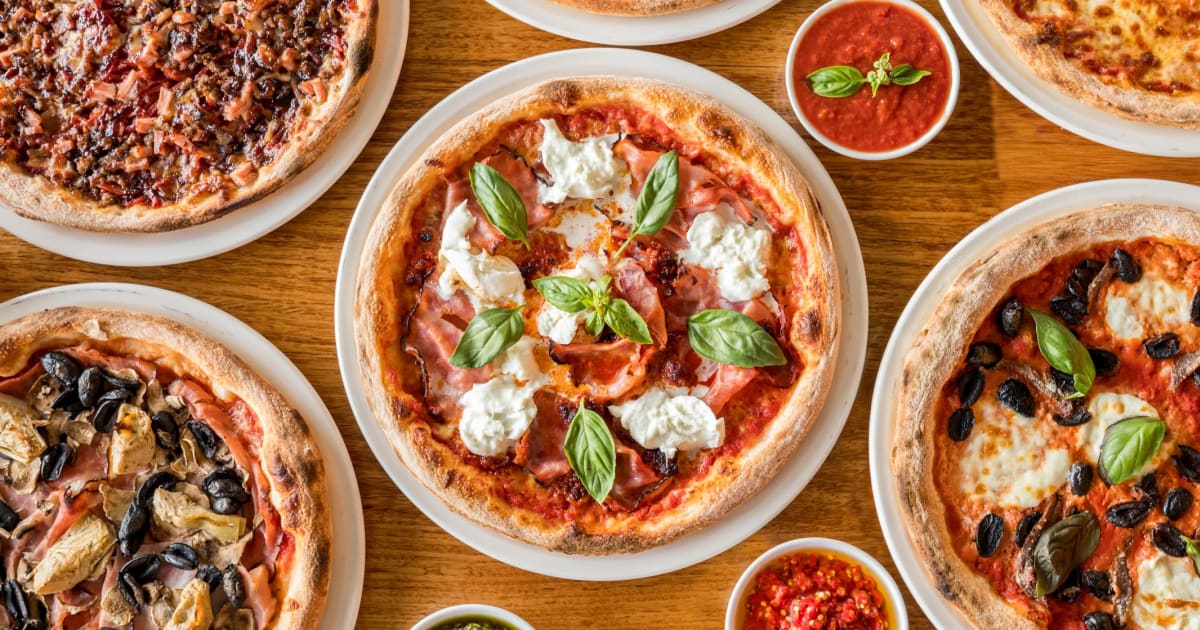 Kings sales pizza menu