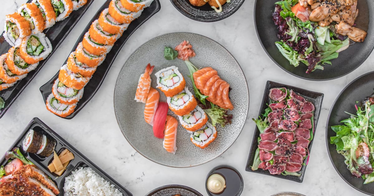 Sushi & Momo Zone restaurant menu in Hammersmith Order from Just Eat