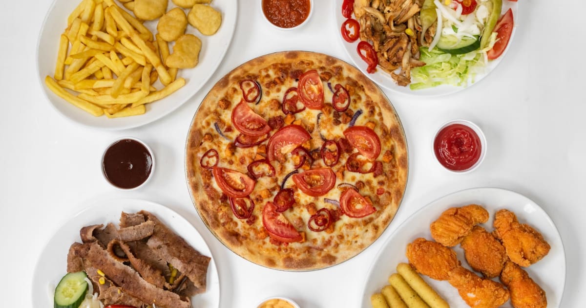 Love pizza just eat store