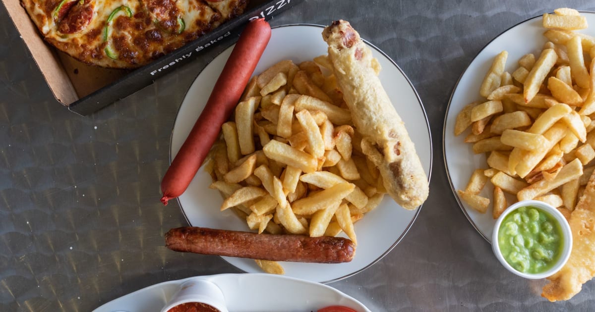 Albany Gardens Fish Chips Kebabs Restaurant Menu In Colchester Order From Just Eat