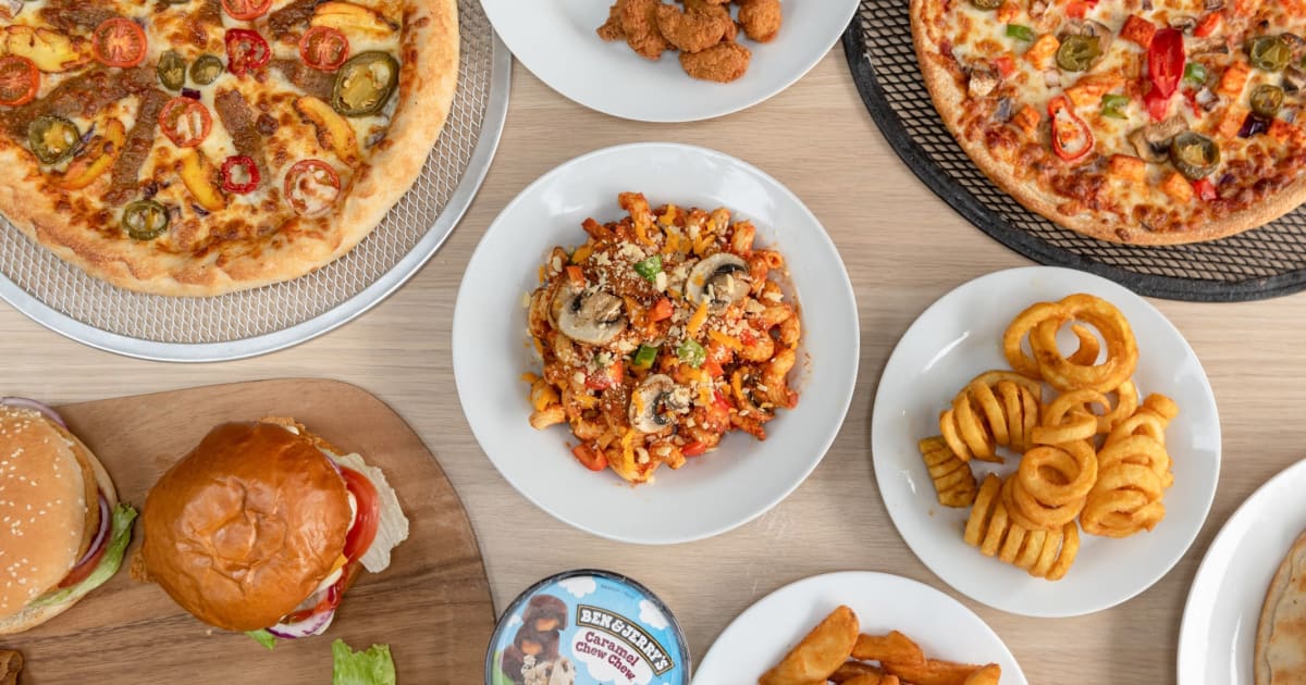 Pasta and pizza shop factory