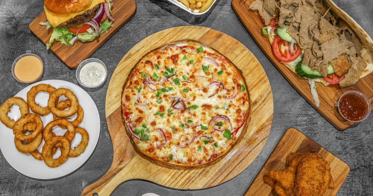 Caf Pizzeria Cotgrave restaurant menu in Nottingham Order from