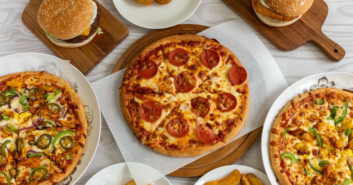 Mr pizza just eat hot sale