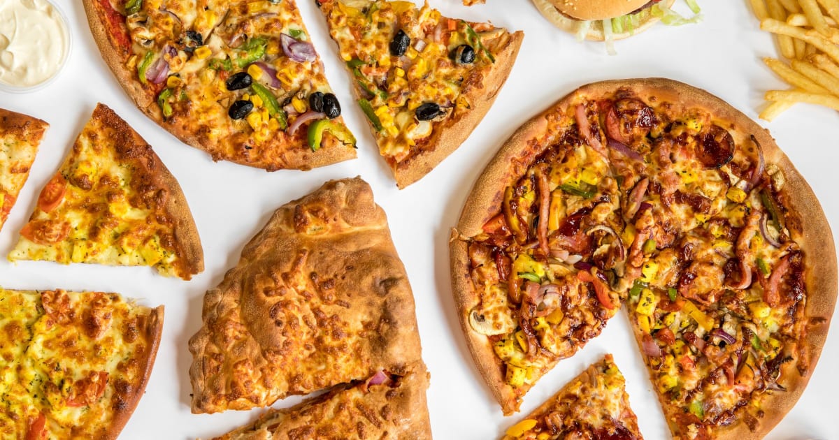 7 pizza on sale