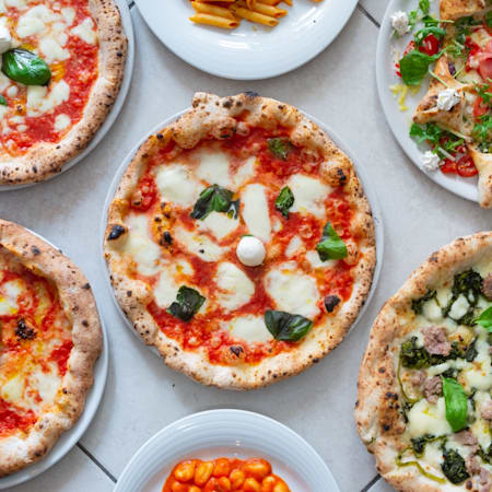 Mastro pizza just eat store