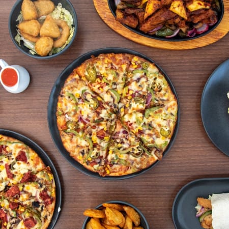 Solo pizza shop just eat