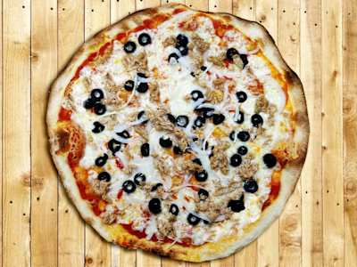 Pizza Mediterránea