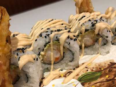 Dragon Roll, 8 Unidades
