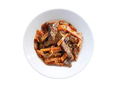 Ternera con Zanahoria Picante