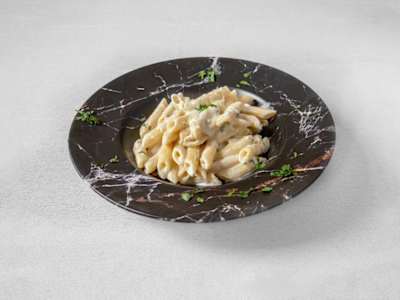 Penne 4 Quesos Gratinados