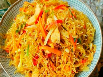 Fideos finosde Arroz al Estilo Singapur