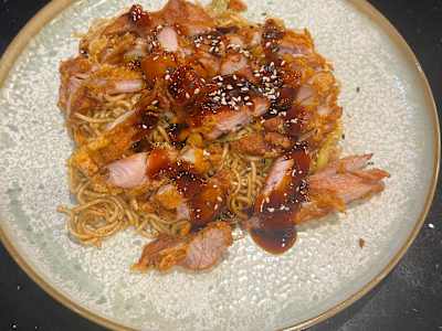Yakisoba con Pollo y Salsa Teriyaki