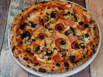 Pizza 4 Stagioni
