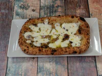 Pan de Ajó con Mozzarella