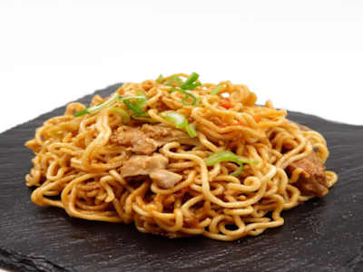 Yakisoba de Pollo
