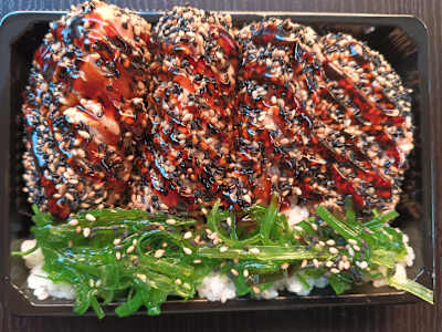 Salmón Tataki