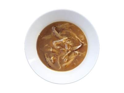 24. Sopa de Aleta de Tiburón