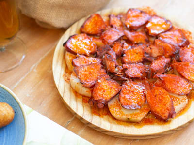 Pulpo a la Gallega con Cachelos