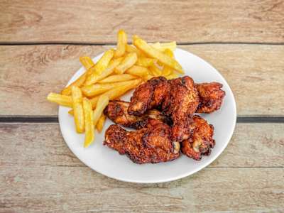 Alitas de Pollo con patatas