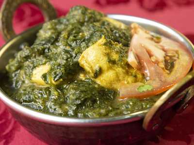 Pollo saag
