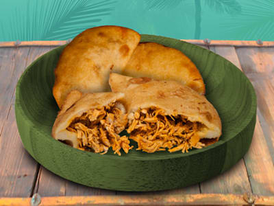 Empanada con Pollo