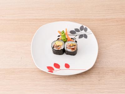 Maki Anguila con Aguacate