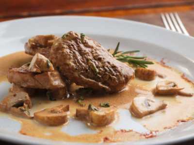 Solomillo de Cerdo con Champiñones