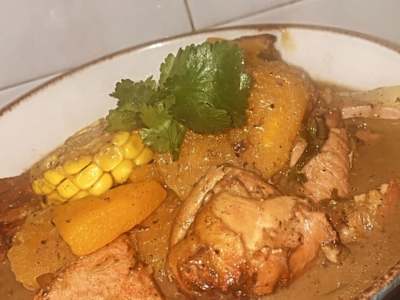 Sancocho 4 carnes