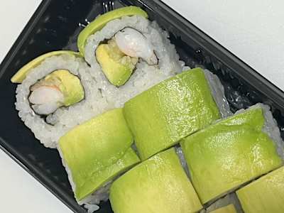 Aguacate Uramaki
