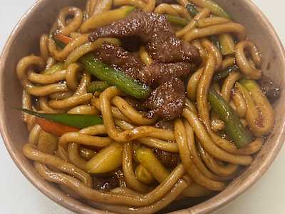 Yaki Udon con ternera