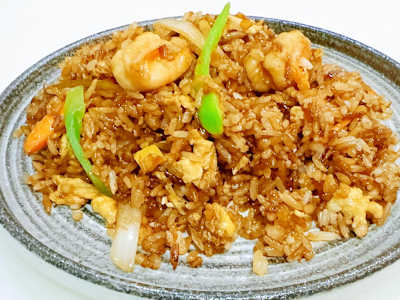 E13. Arroz Frito con Pato