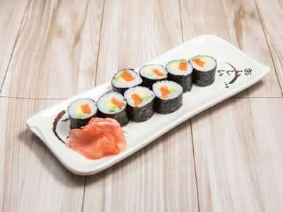 Maki Salmón y Aguacate