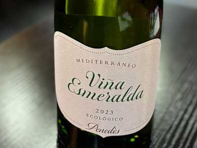 Vino Blanco Viña Esmeralda