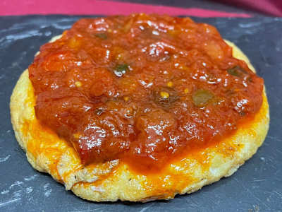 Mini Tortilla de Patata Tradicional con Pisto