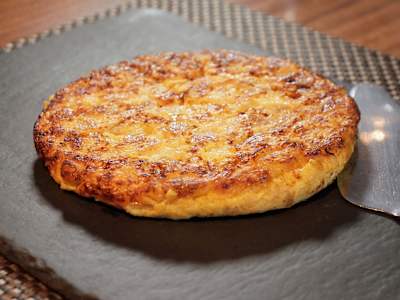 Mini Tortilla de Patata con Cebolla Caramelizada