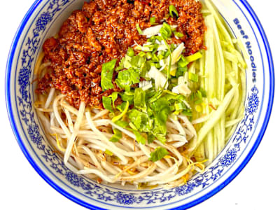 Ramen Zhajiang con Salsa Estilo Fengwei, Seco