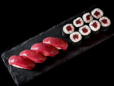 109a.Maguro 12 piezas